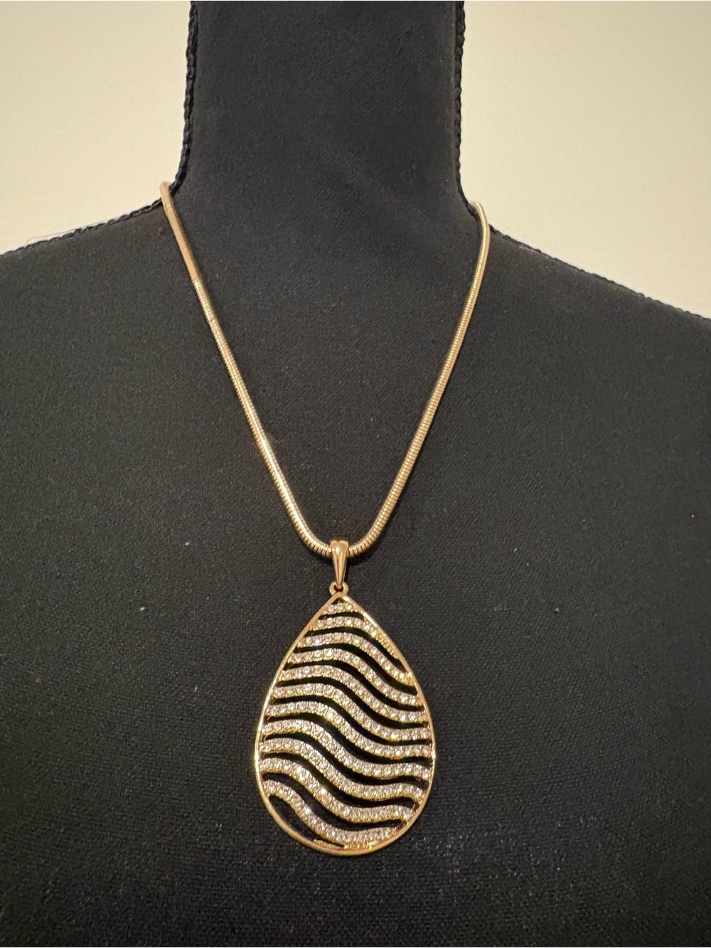 Gold-Tone Teardrop Pendant Snake Chain Necklace with Wave Pattern